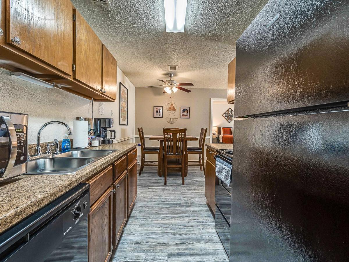 Ou Boomer, Pool, Gym, Hi Speed Wifi, One Mile To Ou & Stadium! Norman Exterior foto